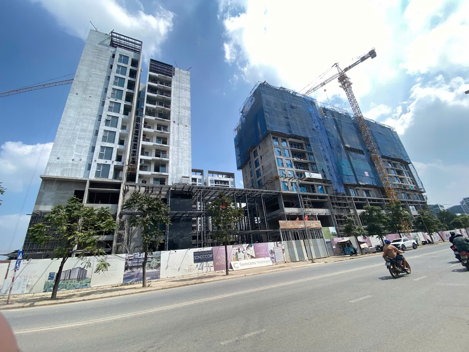 Tiến độ Long Biên Central